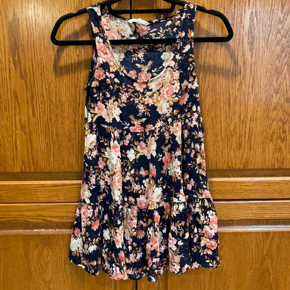 American Eagle Outfitters size XS floral tank top